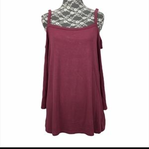 *SOLD*Torrid Cold Shoulder top
